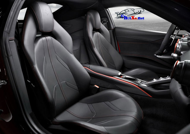 Ferrari giới thiệu siêu xe mới đầy uy lực