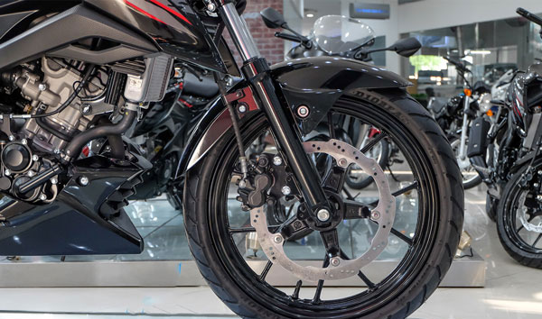 Đánh giá thông số xe Suzuki GSX 150 mới nhất