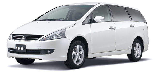 Bảng giá xe ô tô Grandis của Mitsubishi