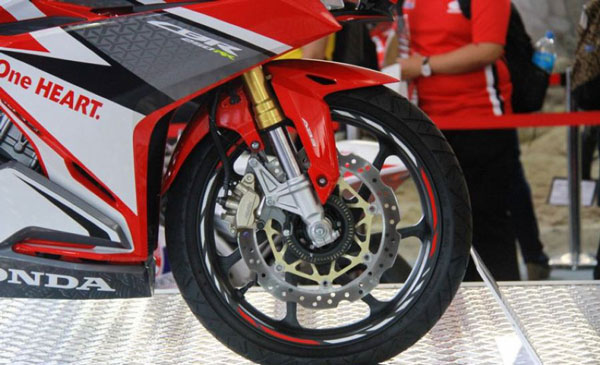 Mô tô Honda CBR250RR 2019 giá gần 183 triệu ra mắt tại Thái Lan