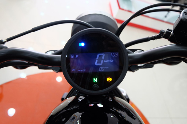 Honda Rebel 300 nhập ngoại giá 170 triệu chào sân Việt