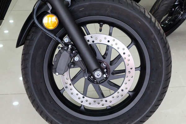 Honda Rebel 300 nhập ngoại giá 170 triệu chào sân Việt