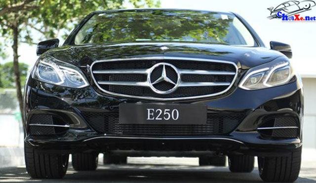 Bảng giá xe Mercedes E250 AMG mới cập nhật