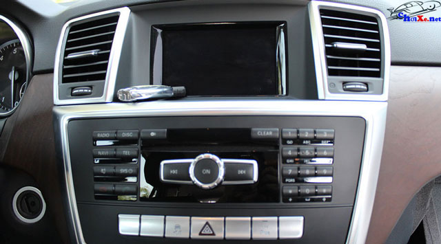 Bảng giá xe Mercedes ML400 AMG mới cập nhật