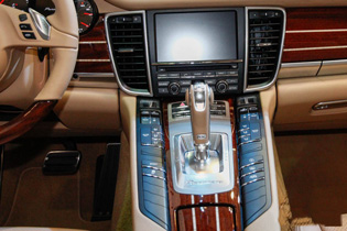 Bảng giá xe ô tô Panamera Manual của Porsche