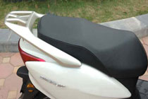 Bảng giá xe Honda SCR mới hiện nay