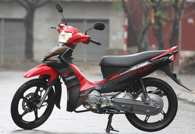 Giá xe máy Yamaha Sirius màu trắng hiện nay