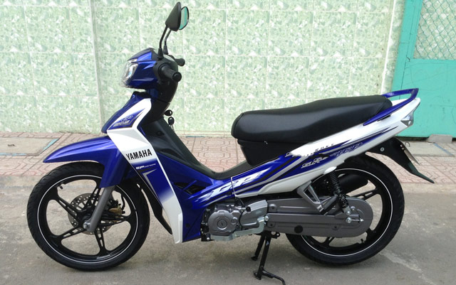 Xe Sirius GP xanh trắng mới