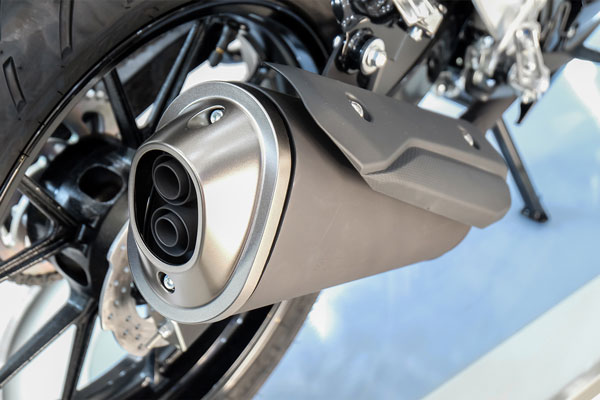 Suzuki GSX-150 Bandit đẹp mê ly giá gần 69 triệu đồng