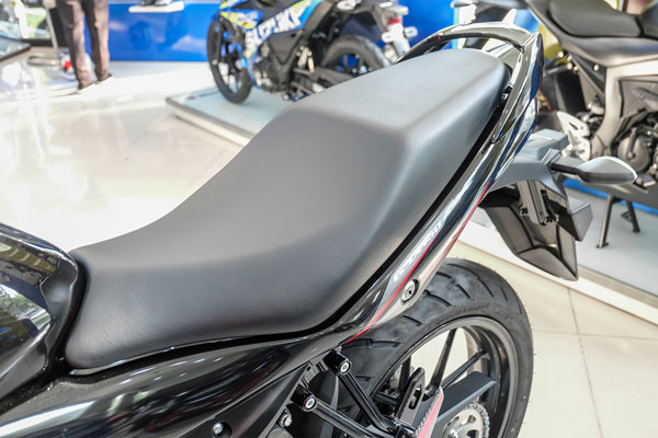 Suzuki GSX-150 Bandit đẹp mê ly giá gần 69 triệu đồng