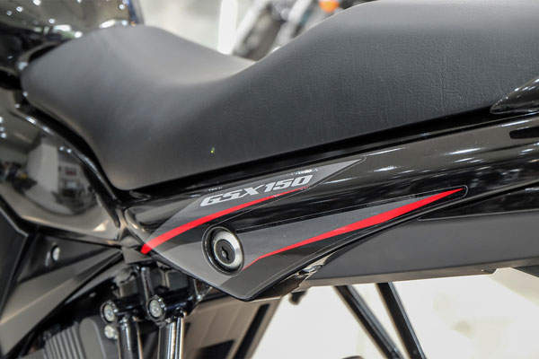 Suzuki GSX-150 Bandit đẹp mê ly giá gần 69 triệu đồng
