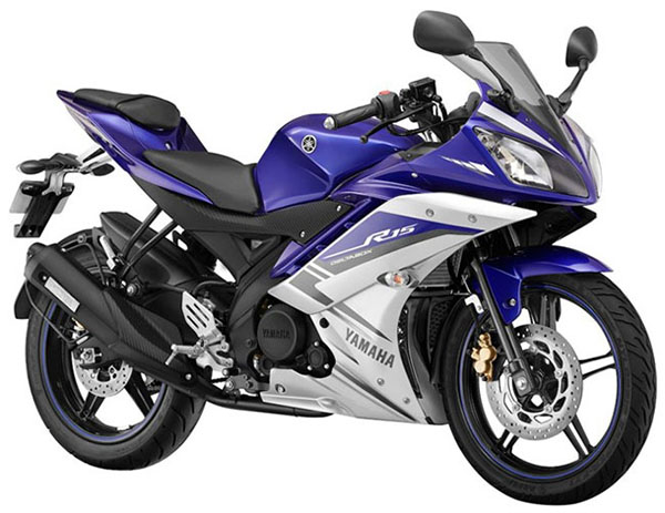 Yamaha R15 V2.0 màu xanh GP mới.