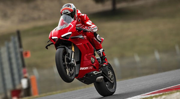 Loạt mô tô PKL Ducati 2019 chính thức có giá bán từ 14.000USD