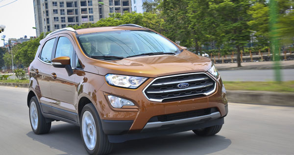 Ô tô mới 600 triệu đồng tốt nhất nên chọn mua xe nào?