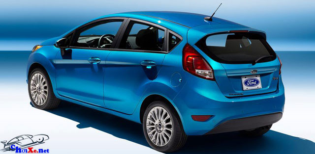 Bảng giá xe ô tô Ford Focus Hatchback mới cập nhật