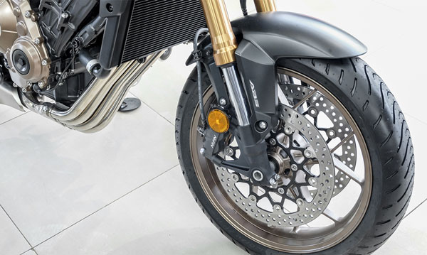 Đánh giá thông số kỹ thuật xe Honda CB650R