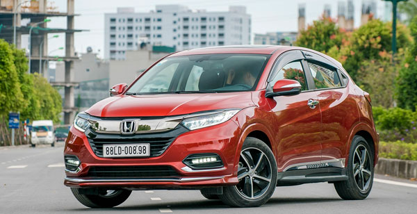 Ô tô mới 600 triệu đồng tốt nhất nên chọn mua xe nào?