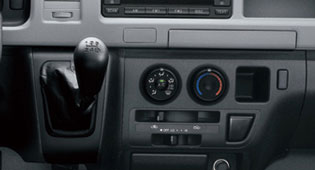 Bảng giá xe Toyota Hiace mới cập nhật